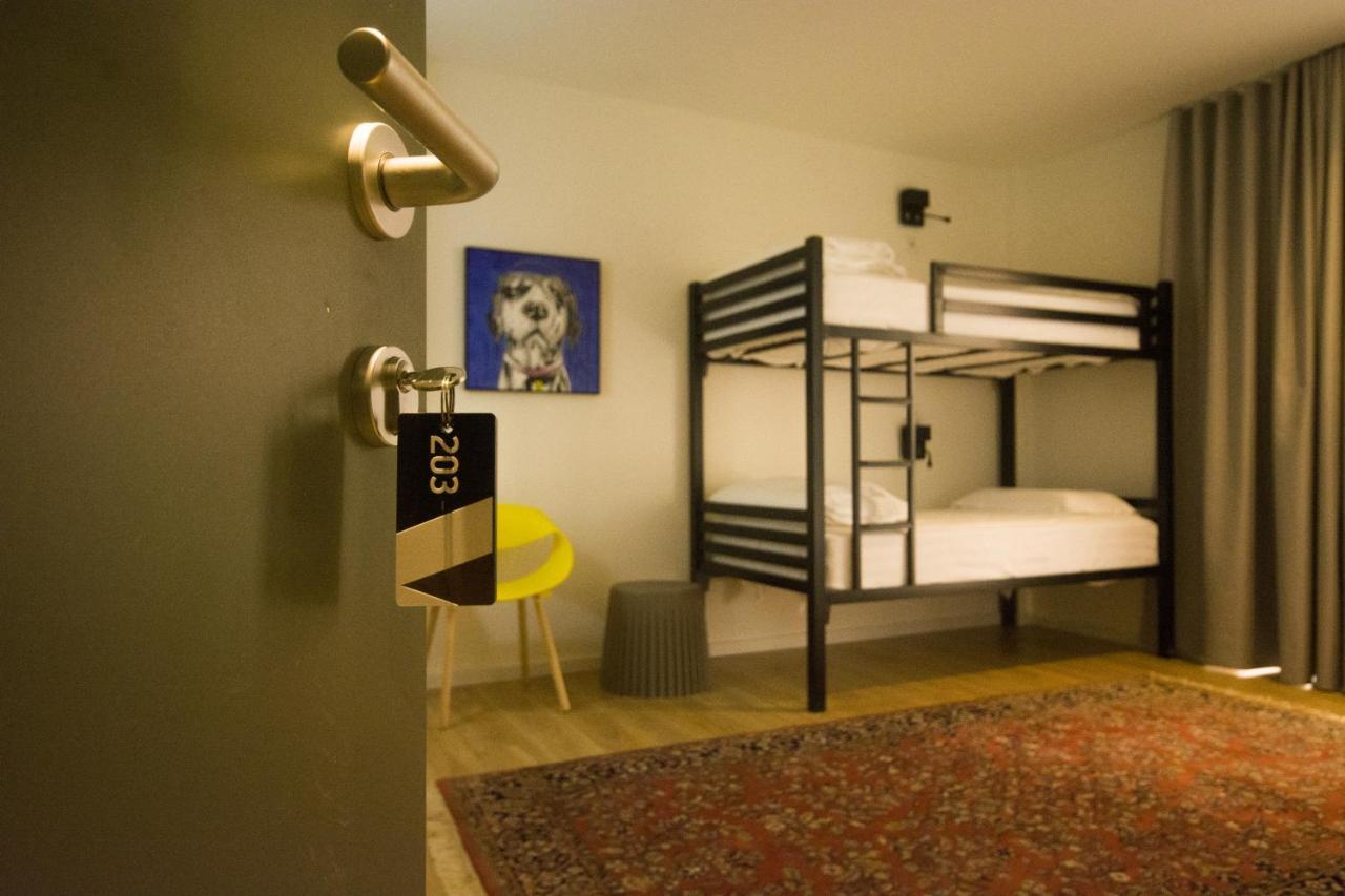 Vanilla Sky Boutique Hostel Tirana Kültér fotó