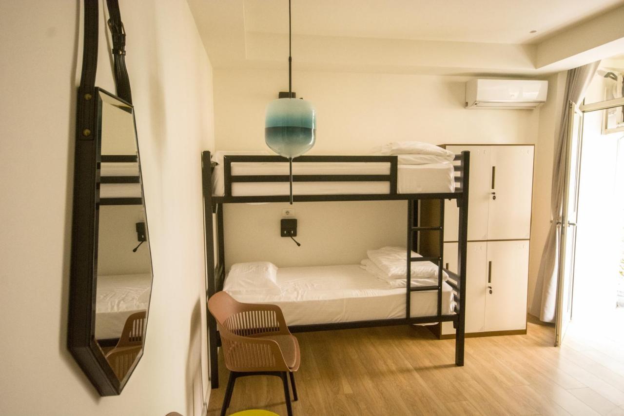 Vanilla Sky Boutique Hostel Tirana Kültér fotó